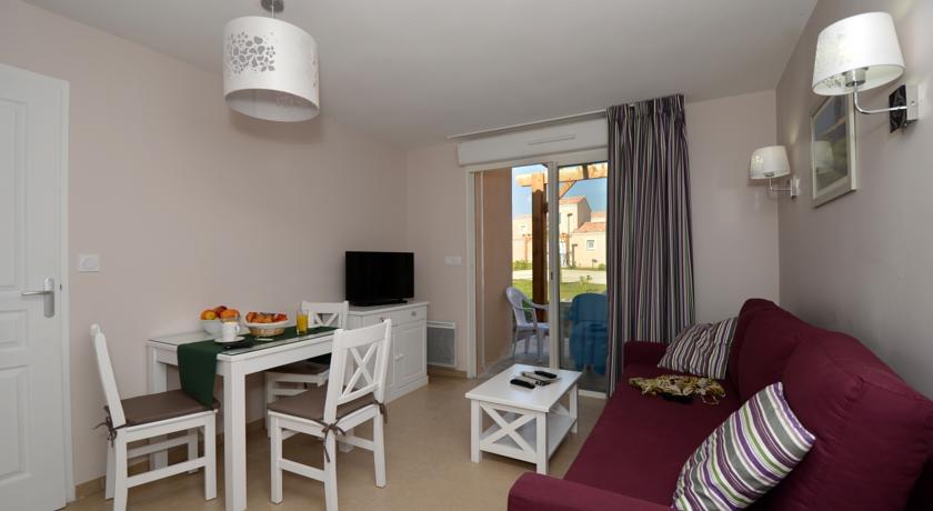 Residence Odalys Le Mas Des Alpilles Paradou Εξωτερικό φωτογραφία