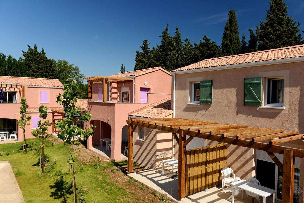 Residence Odalys Le Mas Des Alpilles Paradou Εξωτερικό φωτογραφία