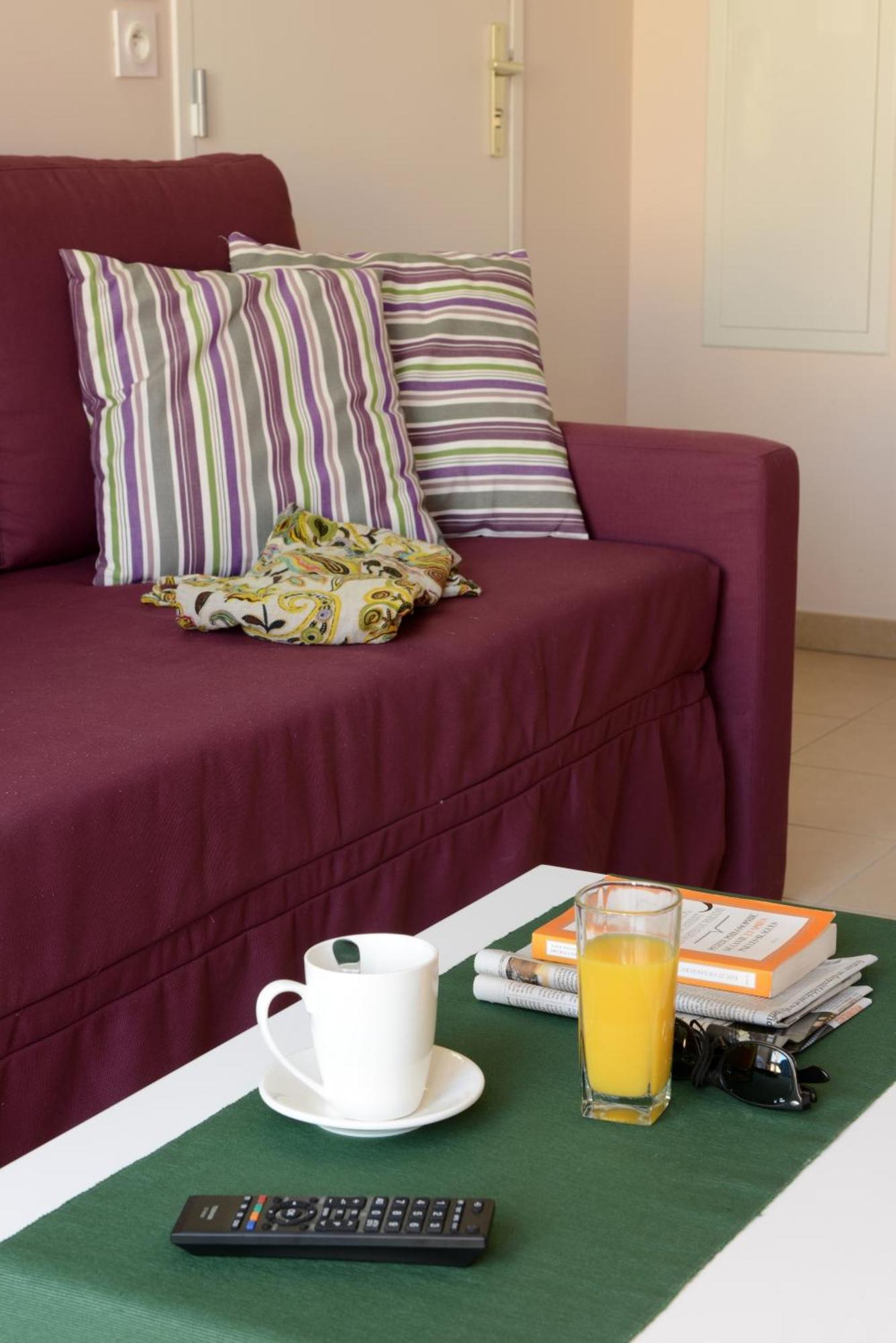 Residence Odalys Le Mas Des Alpilles Paradou Δωμάτιο φωτογραφία