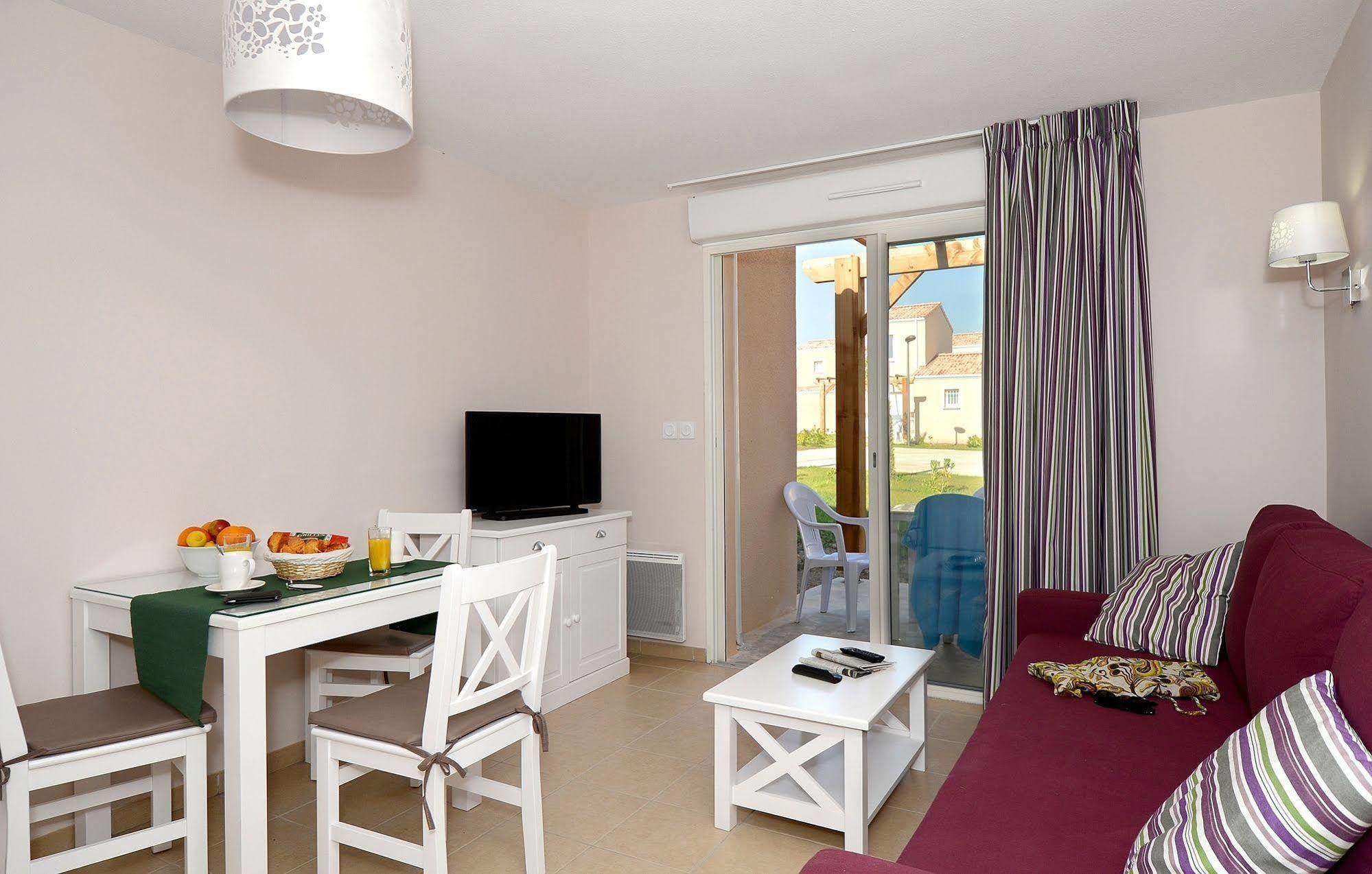Residence Odalys Le Mas Des Alpilles Paradou Εξωτερικό φωτογραφία