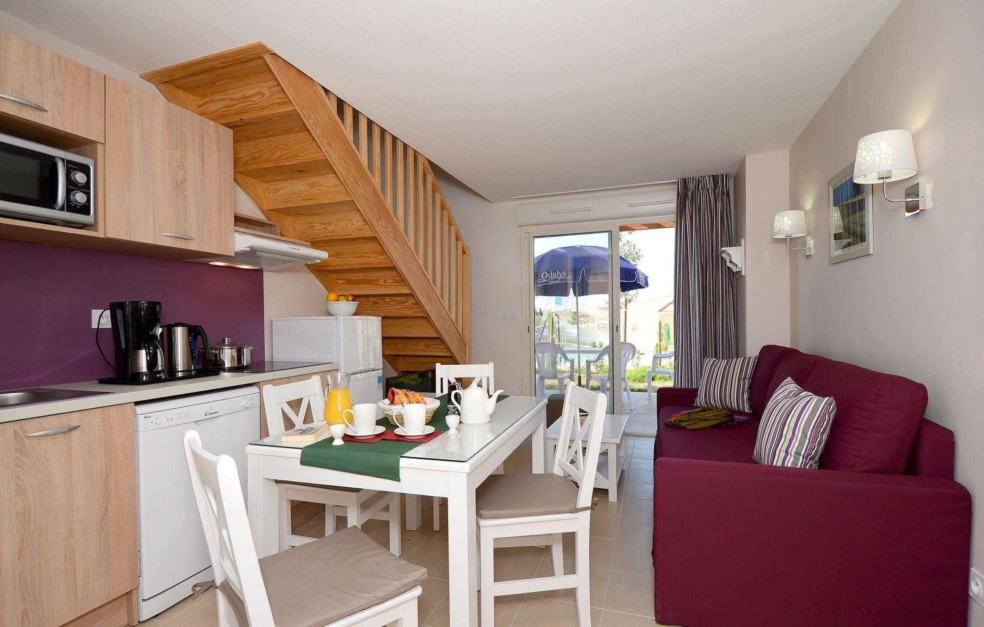 Residence Odalys Le Mas Des Alpilles Paradou Εξωτερικό φωτογραφία