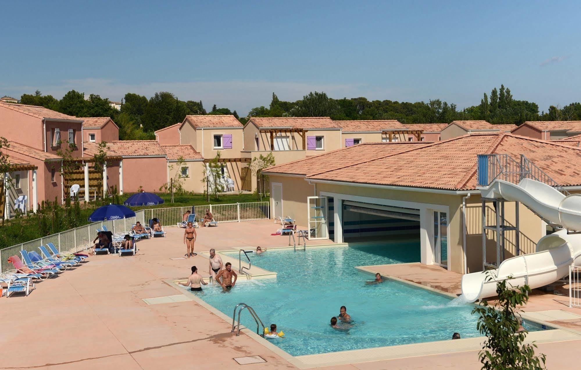Residence Odalys Le Mas Des Alpilles Paradou Εξωτερικό φωτογραφία
